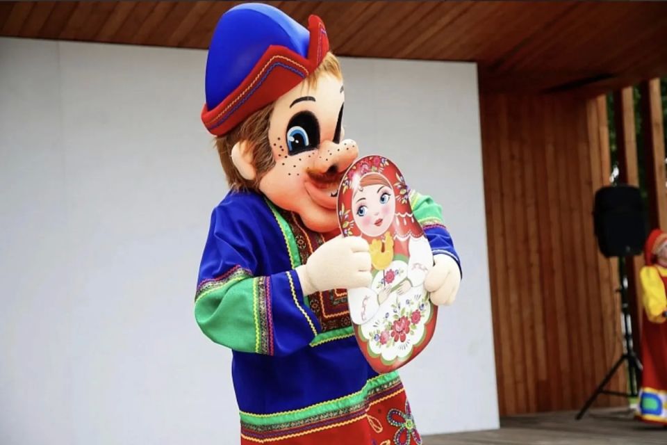 18 июня в сквере 75-летия Победы для жителей микрорайона Фетровой фабрики городского округа Воскресенск прошёл День соседей 18 июня в сквере 75-летия Победы для жителей микрорайона Фетровой фабрики городского округа Воскресенск прошёл День соседей