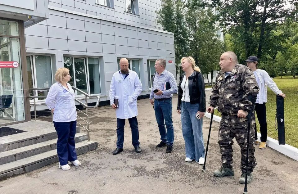 «Маршрут без преград»: ветеран СВО и Ольга Гончар оценили доступную среду в Солнечногорской больнице «Маршрут без преград»: ветеран СВО и Ольга Гончар оценили доступную среду в Солнечногорской больнице