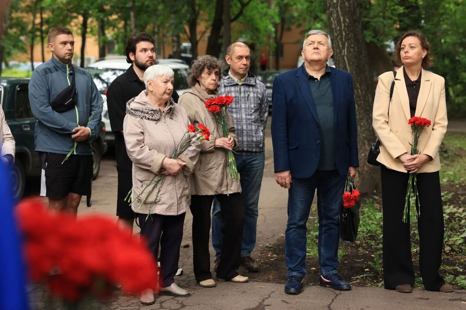 В Королёве открыли мемориальную доску участнику СВО Василию Андреевичу Малкину В Королёве открыли мемориальную доску участнику СВО Василию Андреевичу Малкину