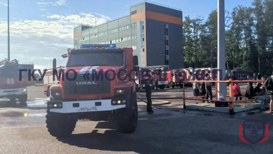 В Мытищах горел хостел на 900 коек В Мытищах горел хостел на 900 коек