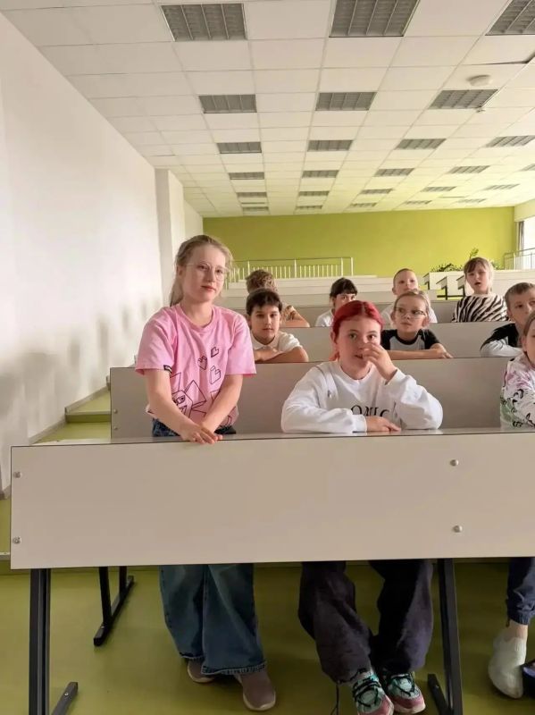 Ветеран СВО провел Урок мужества для люберецких школьников Ветеран СВО провел Урок мужества для люберецких школьников