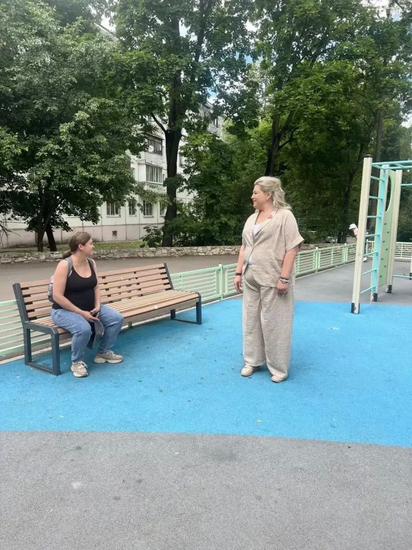 Выездная проверка по сигналу жителей: состояние дворов и подъездов на контроле Выездная проверка по сигналу жителей: состояние дворов и подъездов на контроле