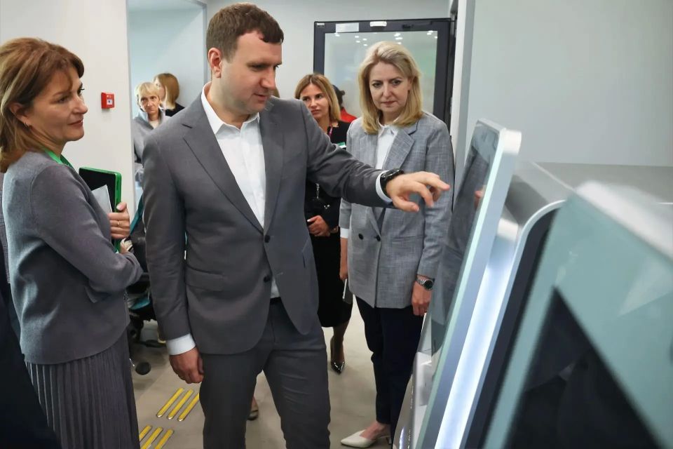 В Реутове открылся современный офис Сбера для жителей и бизнеса В Реутове открылся современный офис Сбера для жителей и бизнеса