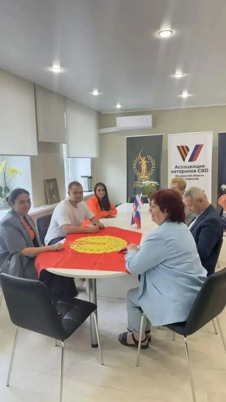 В Едином центре поддержки участников СВО и их семей состоялась по-настоящему трогательная и значимая встреча, которая навсегда останется в сердцах всех присутствующих В Едином центре поддержки участников СВО и их семей состоялась по-настоящему трогательная и значимая встреча, которая навсегда останется в сердцах всех присутствующих