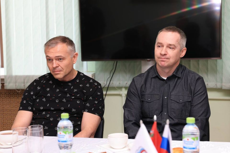 В Королёве провели встречу с врачами, командированными в военные госпитали В Королёве провели встречу с врачами, командированными в военные госпитали