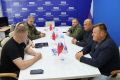 В Общественной приёмной партии «Единая Россия» состоялась передача автомобиля участнику специальной военной операции, члену местной Ассоциации ветеранов СВО для выполнения боевых задач