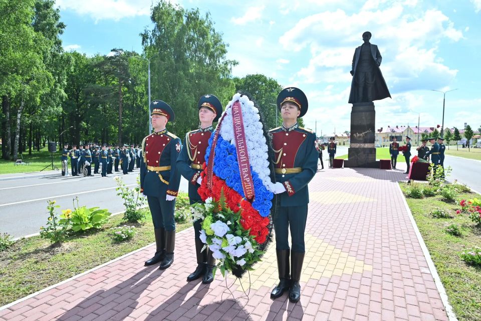 В день 102-летия дивизии имени Дзержинского почтили память воинов-дзержинцев