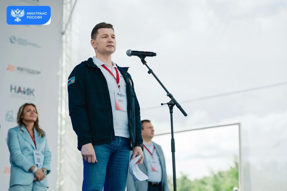 В Подмосковье определили лучших механизаторов дорожно-строительной отрасли В Подмосковье определили лучших механизаторов дорожно-строительной отрасли