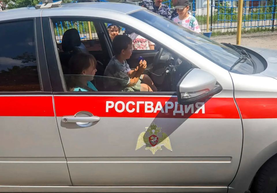 #КаникулыСРосгвардией. Акция «Каникулы с Росгвардией» продолжается в Подмосковье #КаникулыСРосгвардией. Акция «Каникулы с Росгвардией» продолжается в Подмосковье