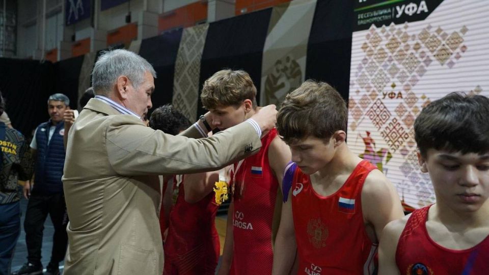 Подольские борцы стали чемпионами всероссийских соревнований в составе сборной области Подольские борцы стали чемпионами всероссийских соревнований в составе сборной области
