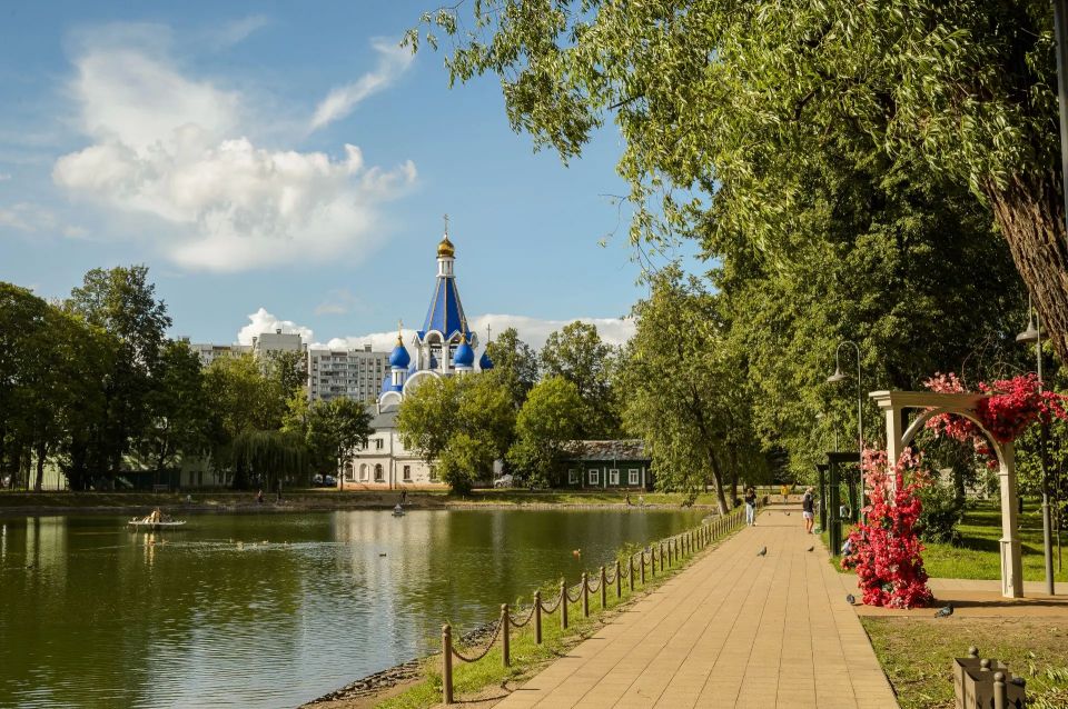 Жители Королёва могут узнать главные новости города в полезных каналах в MAX