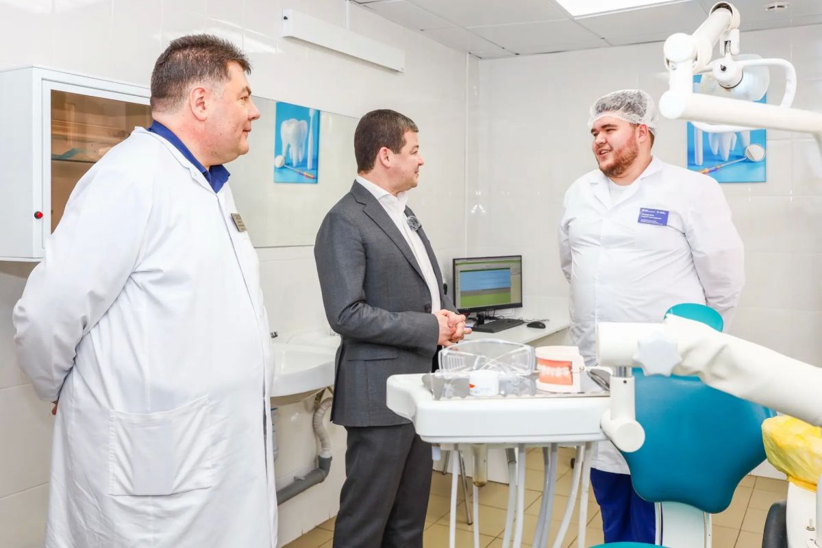 С Днем медицинского работника! Спасибо за спасенные жизни и верность призванию! С Днем медицинского работника! Спасибо за спасенные жизни и верность призванию!