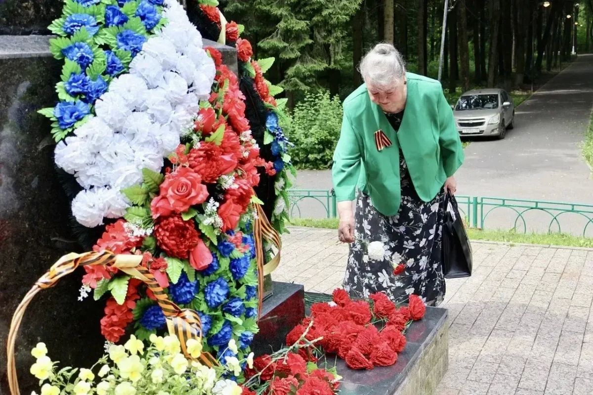 В поселке Архангельское почтили память павших в Великой Отечественной войне В поселке Архангельское почтили память павших в Великой Отечественной войне