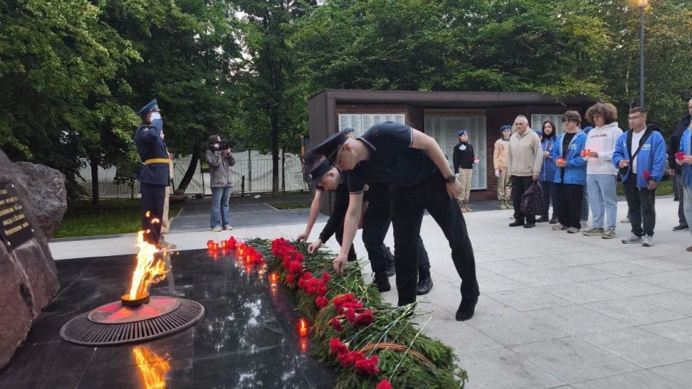 В Краснознаменске полицейские приняли участие в памятной акции