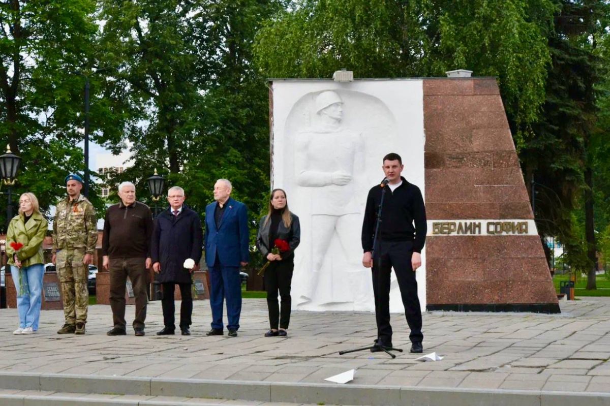 В Ногинске на площади Победы состоялось традиционное памятное мероприятие, посвящённое Дню памяти и скорби В Ногинске на площади Победы состоялось традиционное памятное мероприятие, посвящённое Дню памяти и скорби