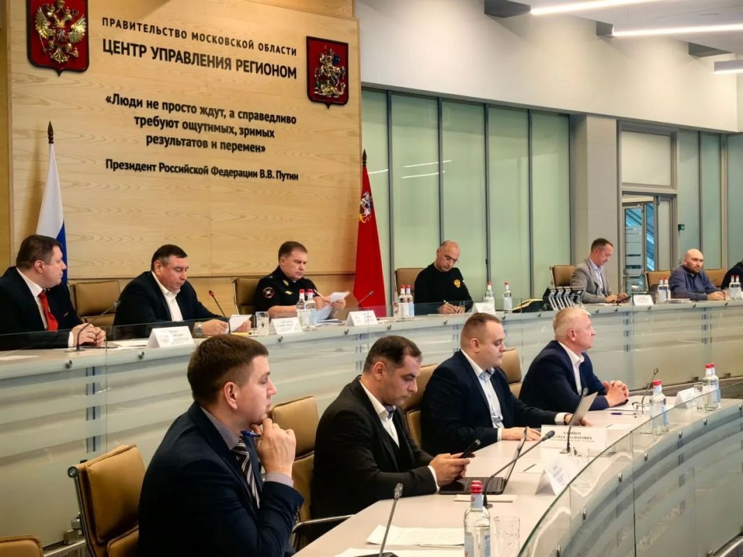 На первом заседании Московской областной комиссии по БДД под председательством зампреда правительства Подмосковья Артура Гарибяна определили ключевые меры для снижения аварийности в рамках нацпроекта #ИДЖ