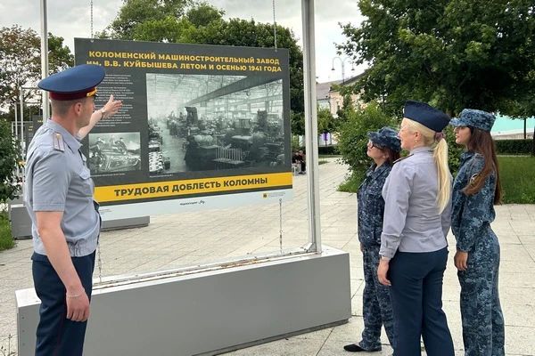 Сотрудники ГУФСИН почтили память павших в Великой Отечественной войне в День памяти и скорби Сотрудники ГУФСИН почтили память павших в Великой Отечественной войне в День памяти и скорби