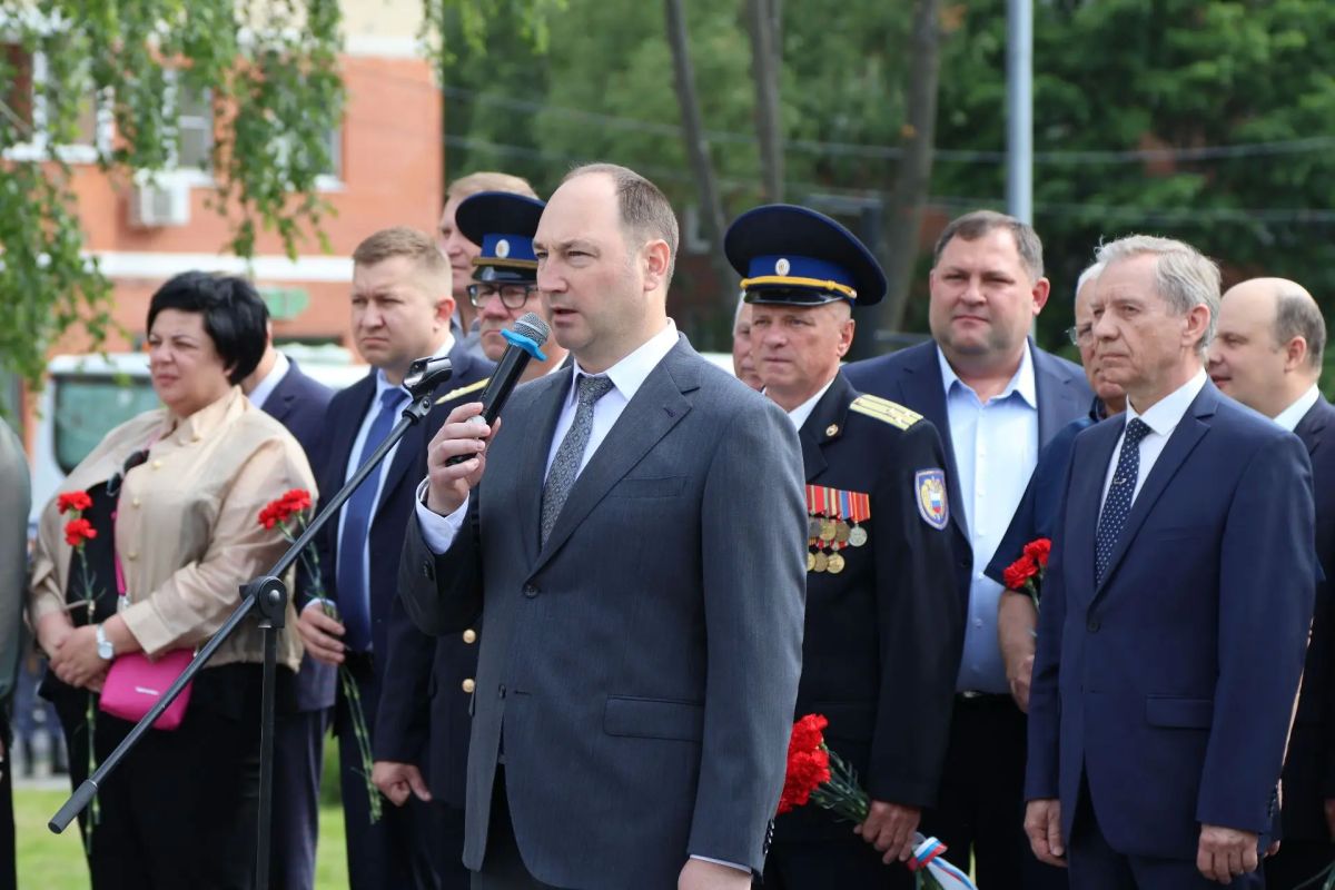 В Ступино почтили героев в День памяти и скорби В Ступино почтили героев в День памяти и скорби