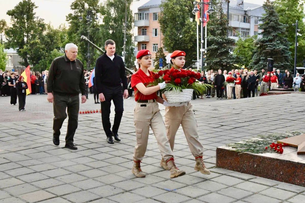 В Ногинске на площади Победы состоялось традиционное памятное мероприятие, посвящённое Дню памяти и скорби В Ногинске на площади Победы состоялось традиционное памятное мероприятие, посвящённое Дню памяти и скорби