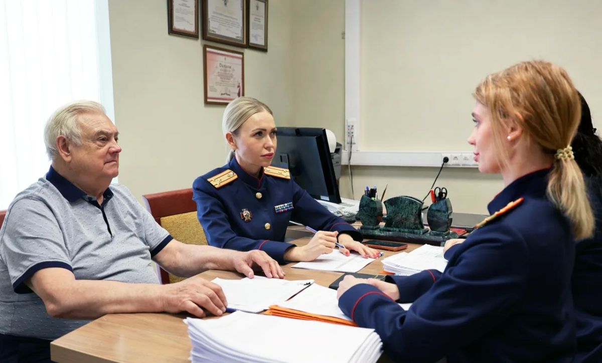 В Информационном центре СК России проведен очередной онлайн-прием населения с участием представителя Национальной ассоциации организаций ветеранов следственных органов «Союз ветеранов следствия» В Информационном центре СК России проведен очередной онлайн-прием населения с участием представителя Национальной ассоциации организаций ветеранов следственных органов «Союз ветеранов следствия»