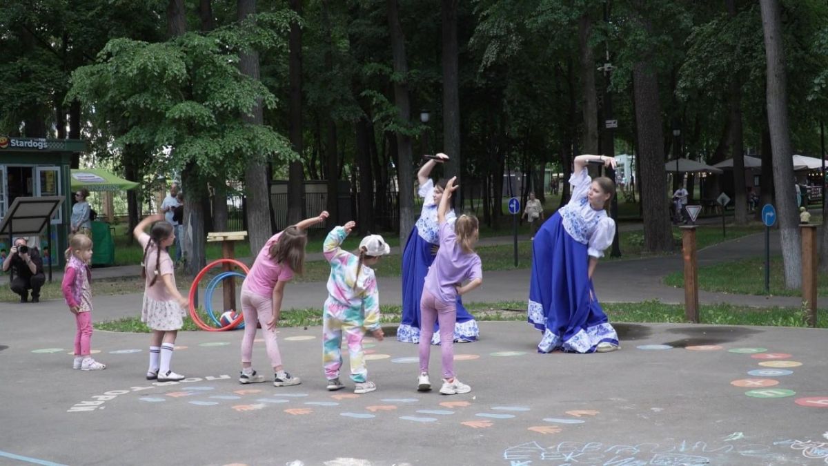 В Раменском городском парке прошёл фестиваль «Раменье: от парка до мануфактуры» В Раменском городском парке прошёл фестиваль «Раменье: от парка до мануфактуры»
