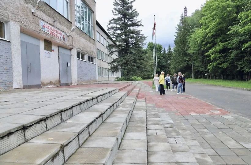 Родителям показали, как готовят школы и детсады к новому учебному году Родителям показали, как готовят школы и детсады к новому учебному году