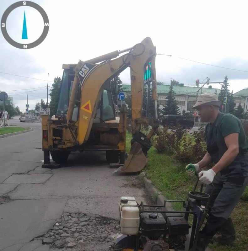 Безопасные дороги: в Долгопрудном продолжается ямочный ремонт Безопасные дороги: в Долгопрудном продолжается ямочный ремонт