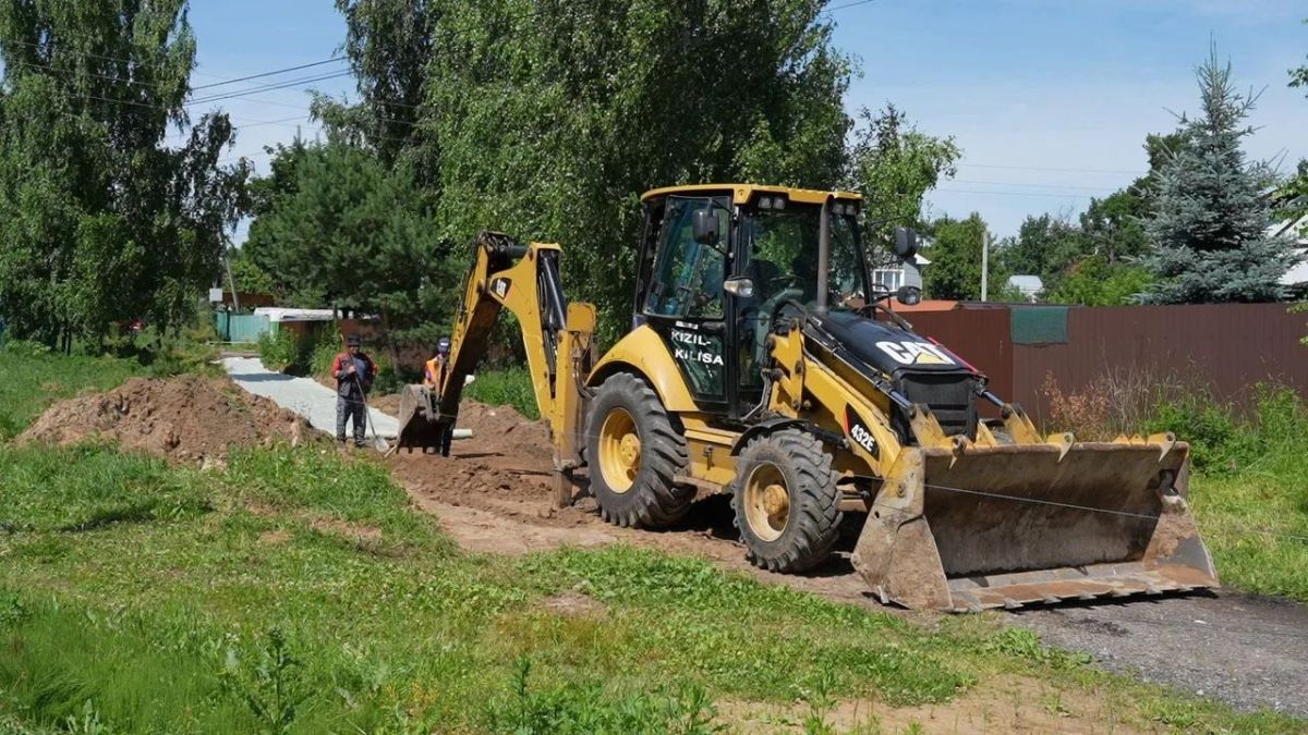 Уполномоченный главы округа Нина Ушакова вместе с депутатом Мособлдумы Михаилом Жданом и депутатом Совета депутатов Любовью Дмитриевой посетили один из районов Заветов Ильича с рабочим визитом Уполномоченный главы округа Нина Ушакова вместе с депутатом Мособлдумы Михаилом Жданом и депутатом Совета депутатов Любовью Дмитриевой посетили один из районов Заветов Ильича с рабочим визитом