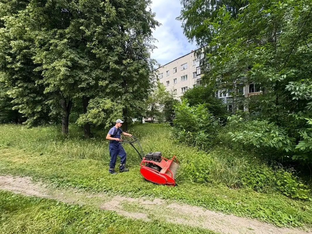 За минувшую неделю рабочие устранили 830 м ям За минувшую неделю рабочие устранили 830 м ям