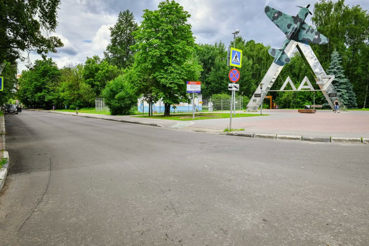В Химках уложили новый асфальт на 11 участках дорог В Химках уложили новый асфальт на 11 участках дорог