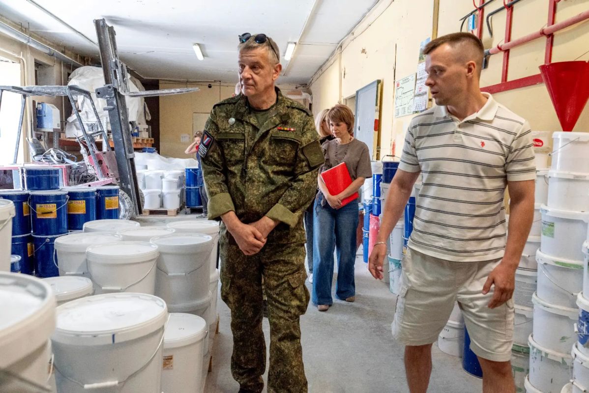 Реутовские ветераны СВО и их семьи посетили производство красок и лаков Реутовские ветераны СВО и их семьи посетили производство красок и лаков