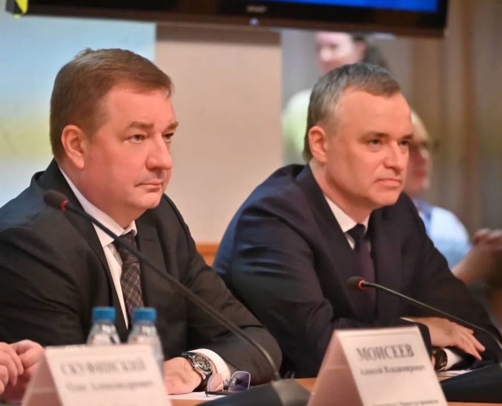 Вадим Яковенко выступил с докладом на заседании профильного Комитета Госдумы Вадим Яковенко выступил с докладом на заседании профильного Комитета Госдумы
