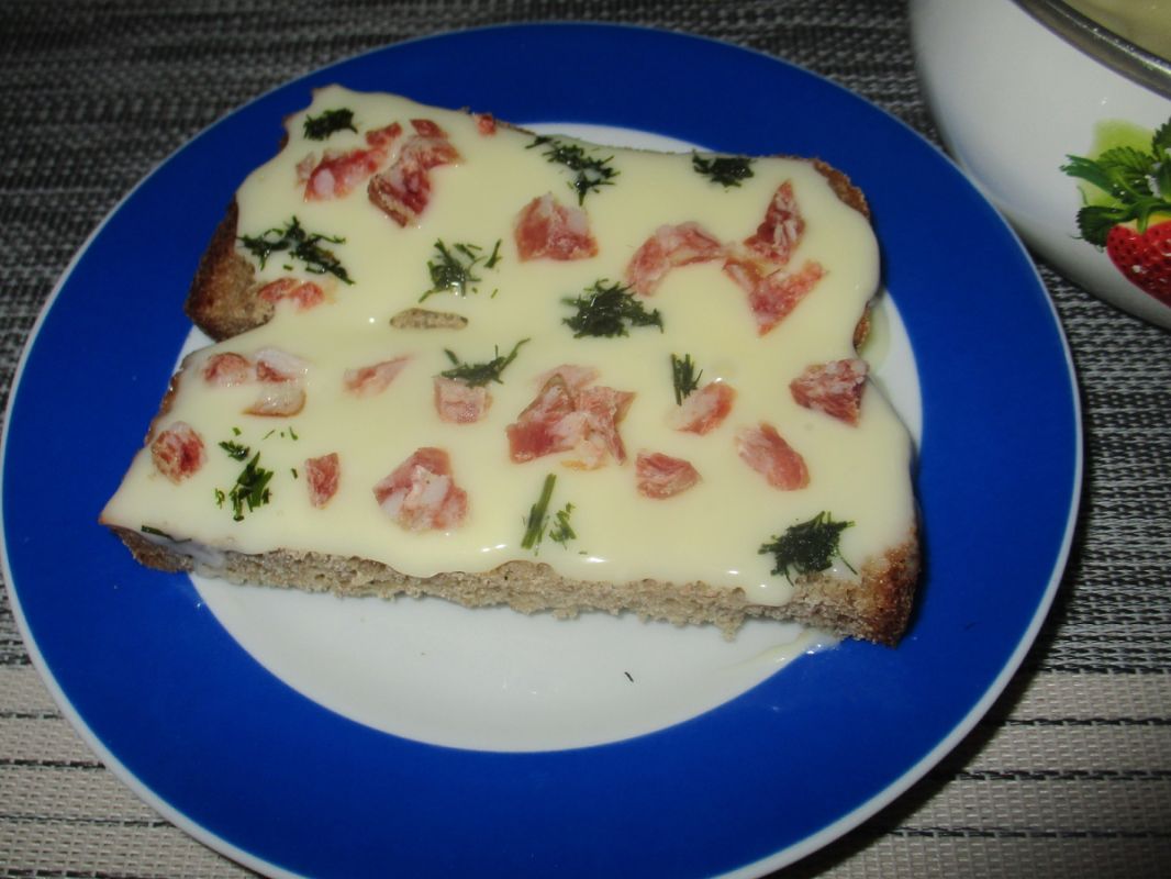 Легкий и вкусный домашний плавленый сыр: идеальный рецепт для закуски