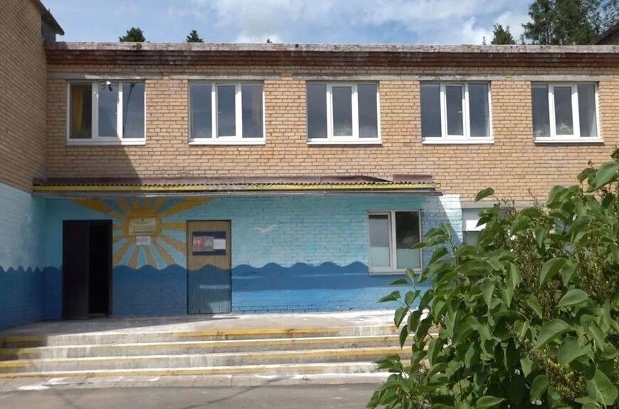 Ремонт кровли ДДТ «Буревестник» выполнен на 75% Ремонт кровли ДДТ «Буревестник» выполнен на 75%