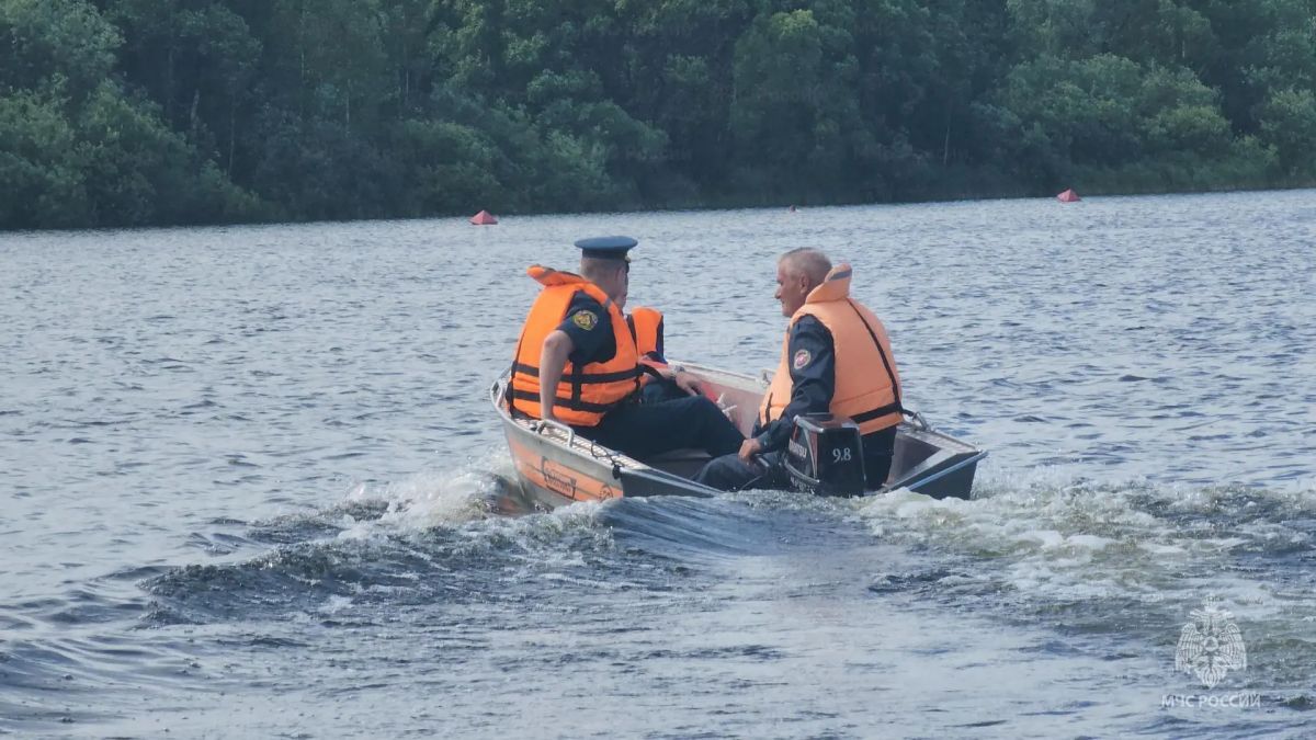 Безопасность на воде: рейд на озере Большом во Фрязино Безопасность на воде: рейд на озере Большом во Фрязино