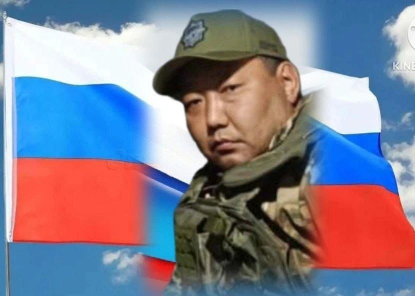 На войне атеистов нет. Там, на переднем крае, у каждого своя молитва, но Бог — один на всех На войне атеистов нет. Там, на переднем крае, у каждого своя молитва, но Бог — один на всех