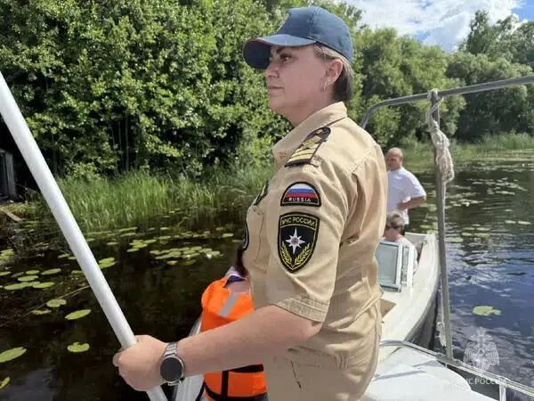 Безопасность на воде: инспекторы ГИМС провели рейд по водоемам Подмосковья Безопасность на воде: инспекторы ГИМС провели рейд по водоемам Подмосковья