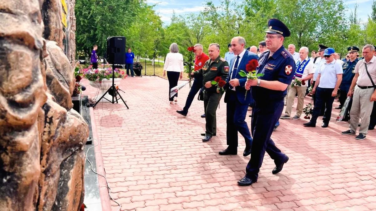 Росгвардейцы в Подмосковье приняли участие в мероприятиях, посвященных Дню ветеранов боевых действий Росгвардейцы в Подмосковье приняли участие в мероприятиях, посвященных Дню ветеранов боевых действий