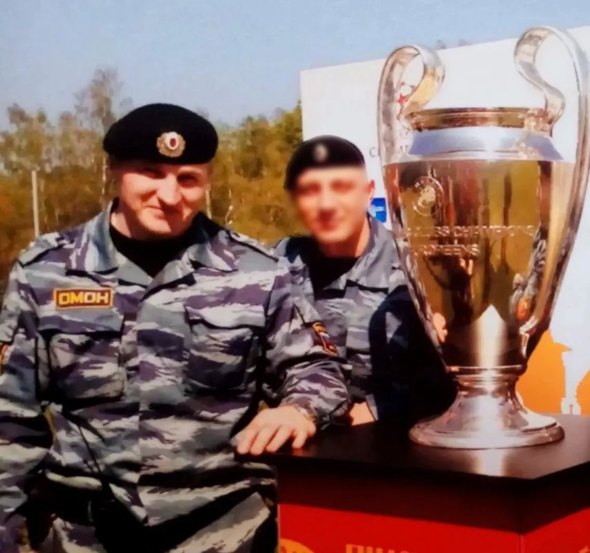 #ВсегдаВСтрою. В рамках рубрики «Всегда в строю» рассказываем о человеке, чей жизненный путь — это пример мужества, верности долгу и высокого профессионализма