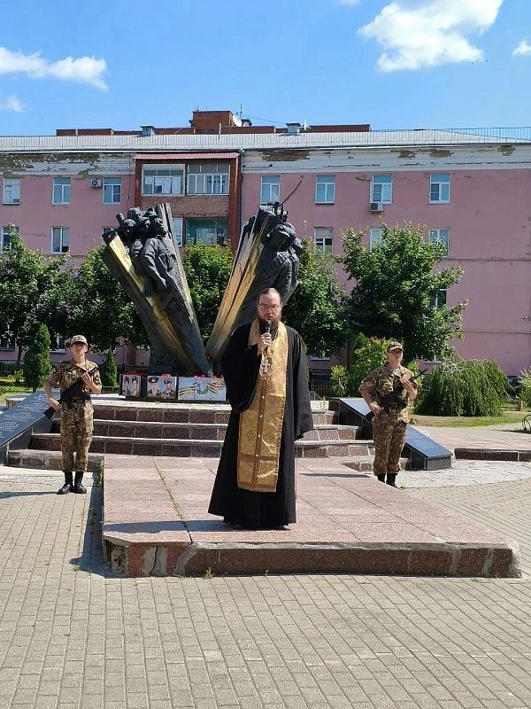В Воскресенске почтили память погибших защитников Отечества В Воскресенске почтили память погибших защитников Отечества