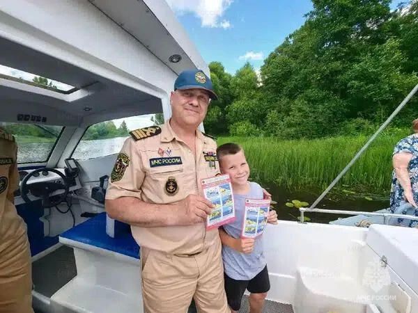 Безопасность на воде: инспекторы ГИМС провели рейд по водоемам Подмосковья Безопасность на воде: инспекторы ГИМС провели рейд по водоемам Подмосковья