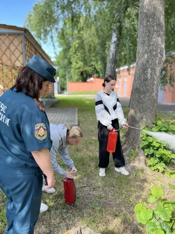 «День пожарной безопасности» прошел в лагере «Осетр» «День пожарной безопасности» прошел в лагере «Осетр»