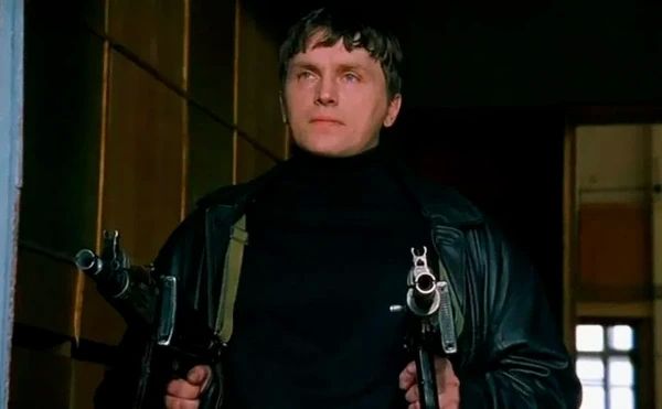 Смерть актера Александра Высоковского, известного по роли Макса в сериале «Бригада», не носит криминального характера и расценивается как несчастный случай, сообщили ТАСС в правоохранительных органах