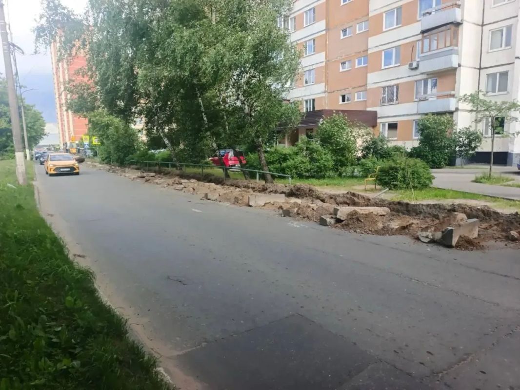 Ремонт дорожного покрытия начался на улице Школьная в поселке Октябрьский Ремонт дорожного покрытия начался на улице Школьная в поселке Октябрьский