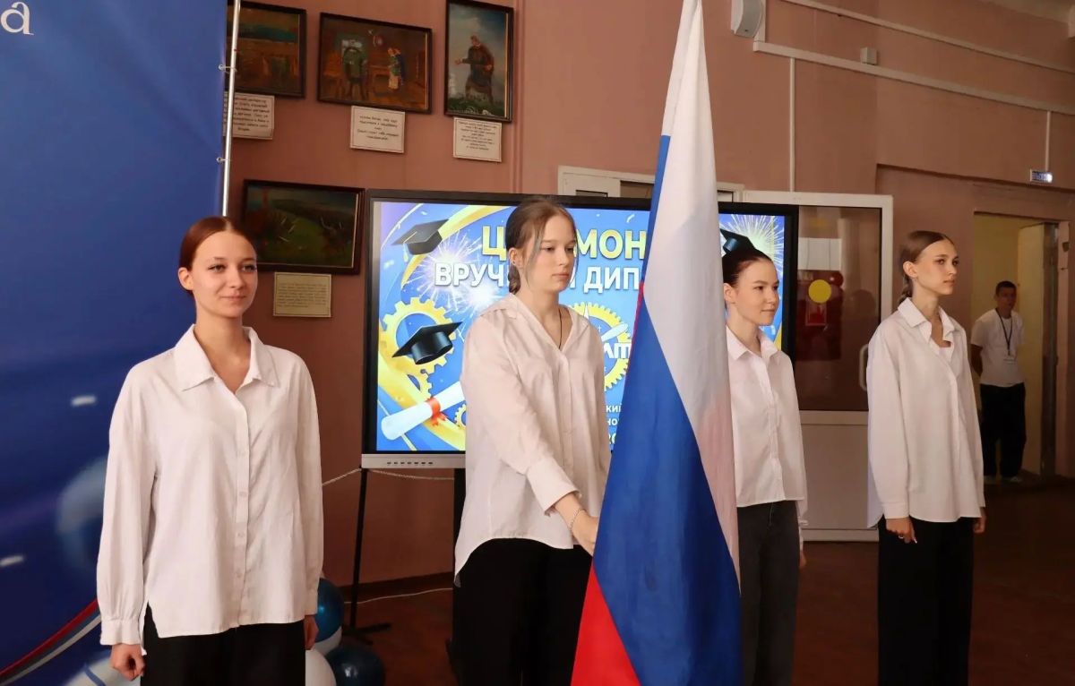Большая перемена: выпускники техникума имени Туманова вступают во взрослую жизнь Большая перемена: выпускники техникума имени Туманова вступают во взрослую жизнь