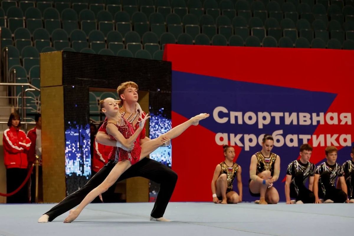 В Одинцове проходят финальные соревнования по спортивной акробатике и спортивной аэробике XIII Летней Спартакиады учащихся России В Одинцове проходят финальные соревнования по спортивной акробатике и спортивной аэробике XIII Летней Спартакиады учащихся России