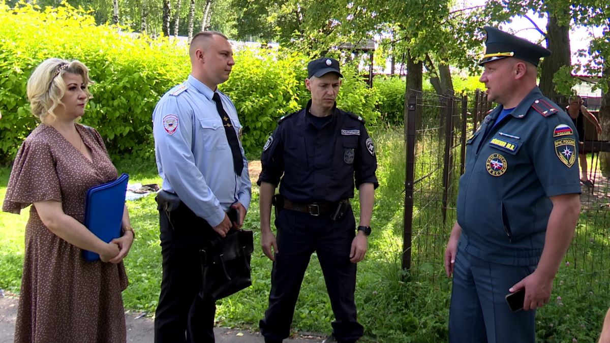 Огонь и вода: в Долгопрудном прошёл очередной рейд по местам отдыха горожан Огонь и вода: в Долгопрудном прошёл очередной рейд по местам отдыха горожан