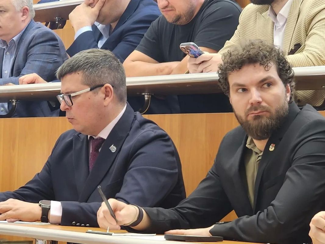 В Красногорске состоялось заседание Общественного штаба по наблюдению за выборами В Красногорске состоялось заседание Общественного штаба по наблюдению за выборами