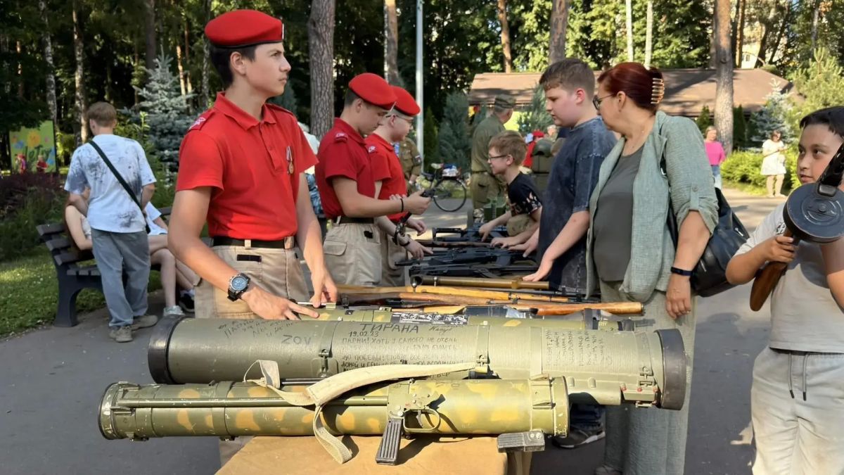 1 июля в Центральном парке Ногинска прошёл патриотический фестиваль «Гордость поколений», посвящённый Дню ветеранов боевых действий 1 июля в Центральном парке Ногинска прошёл патриотический фестиваль «Гордость поколений», посвящённый Дню ветеранов боевых действий