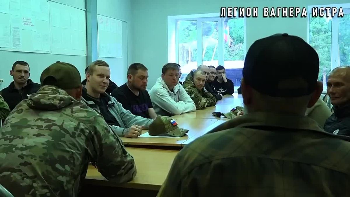 Татьяна Витушева: «Распределение, обмундирование, отпуск, связь, медицина…» — это самые частые вопросы от первоходов